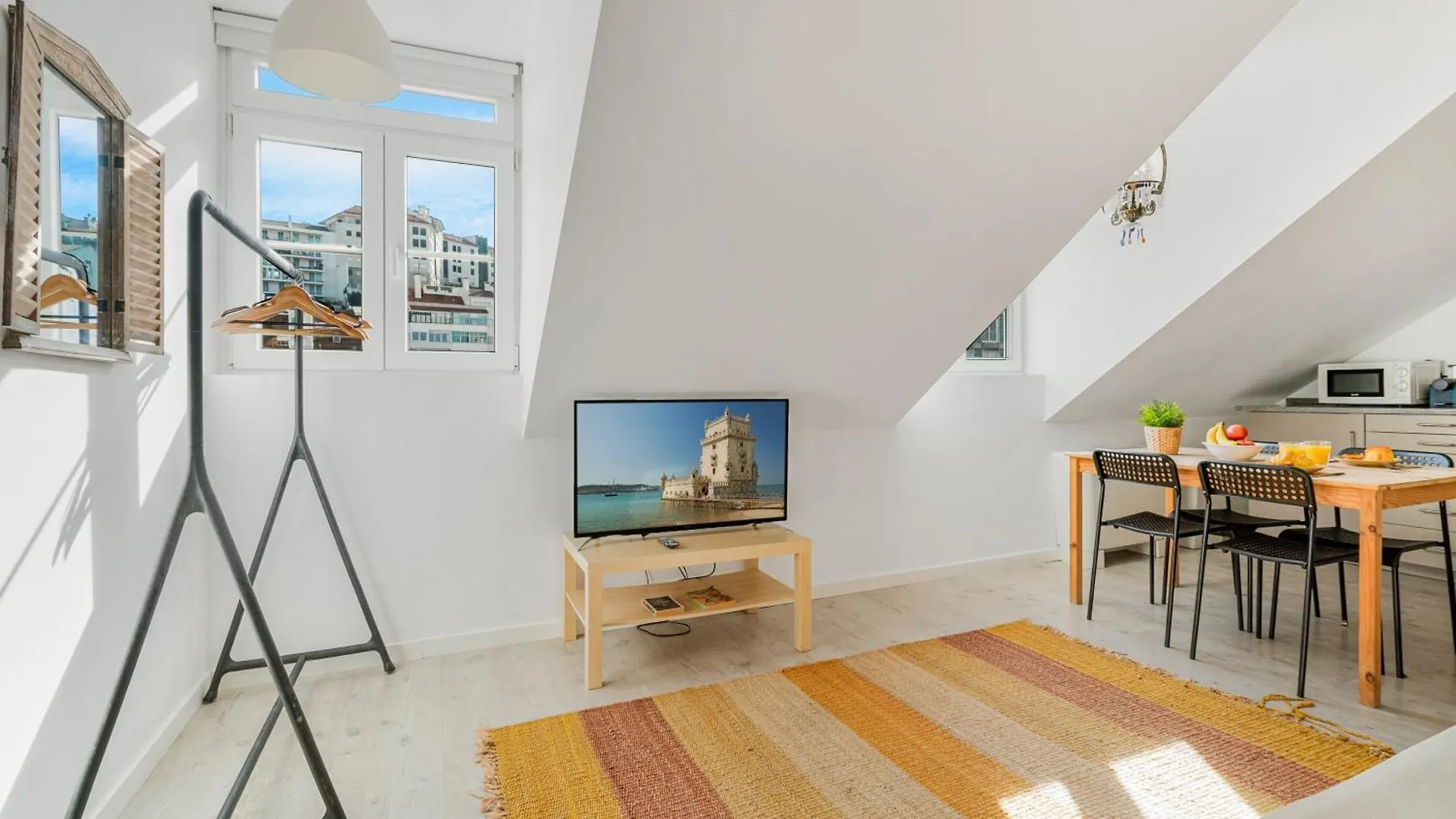 The Indy House By Lovelystay Lisboa Portugal