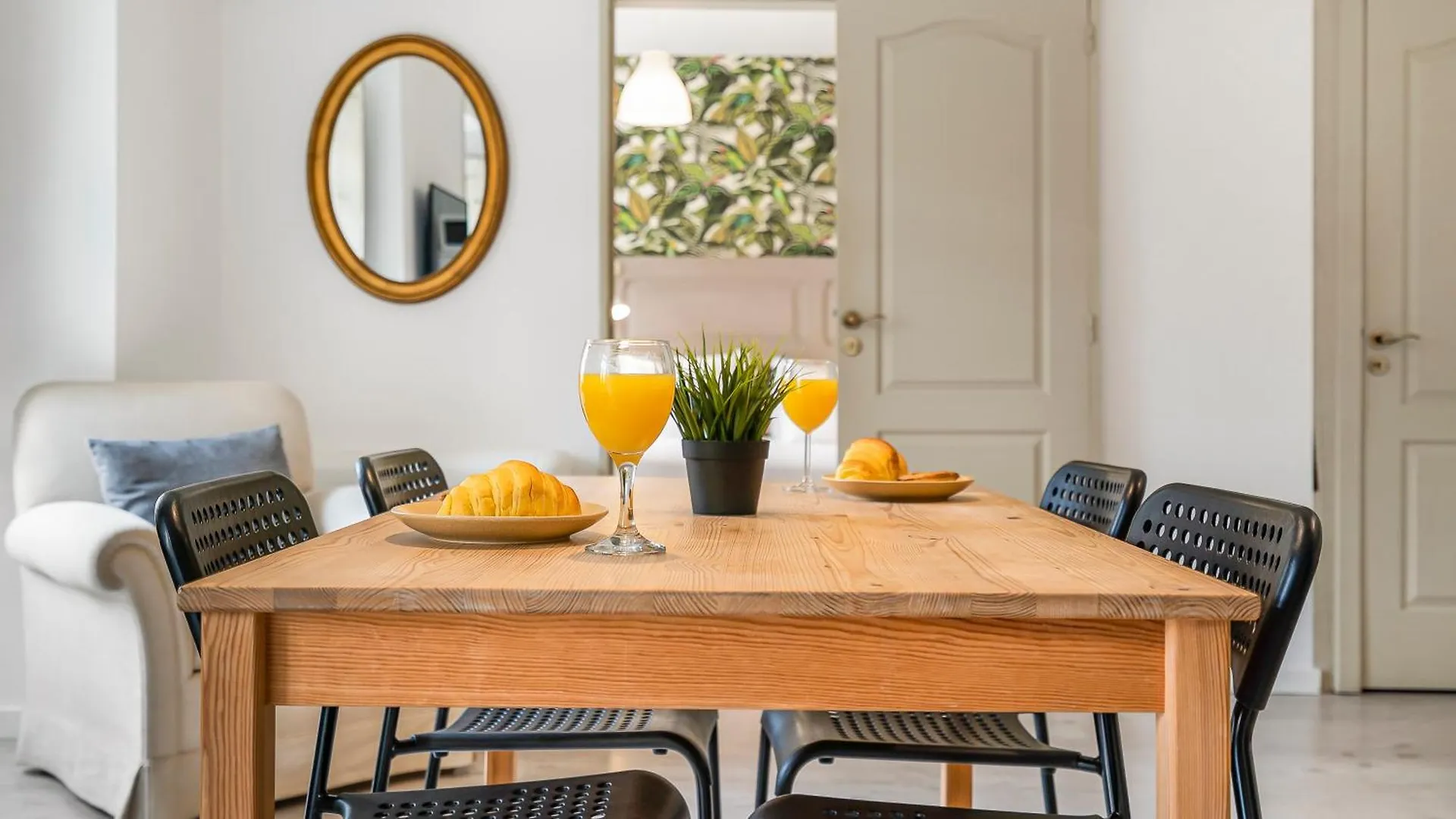 Pensionat The Indy House By Lovelystay Lisboa Portugal